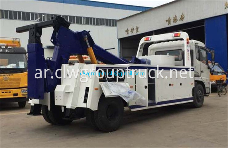 Dongfeng Wrecker Truck 2